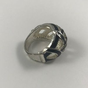 Vintage Jewelry - Vintage Silver Tone Ring, Size 6.5 Vintage Jewelry - Vintage Silver Tone Ring, Size 6.5